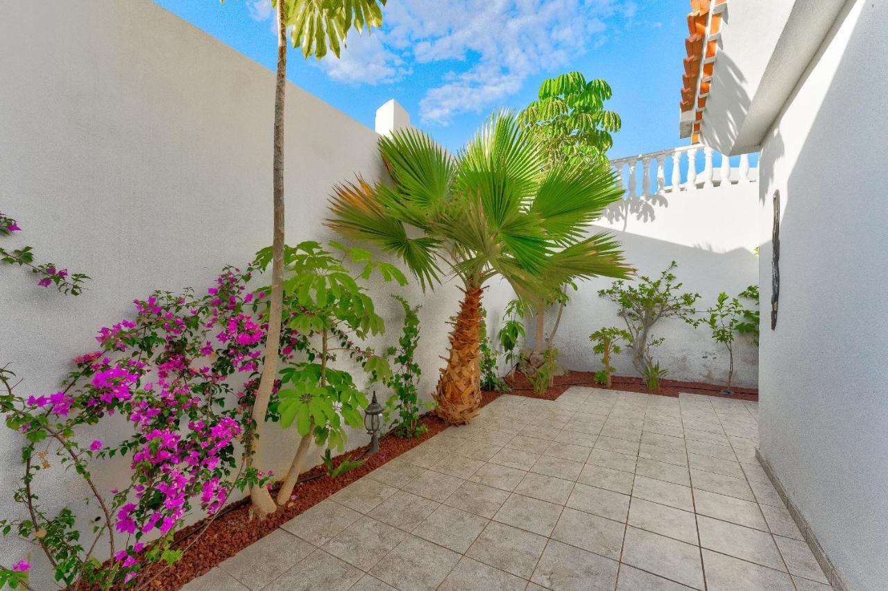 Marvelous Holiday Home - Villa La Caleta Costa Adeje  Bagian luar foto